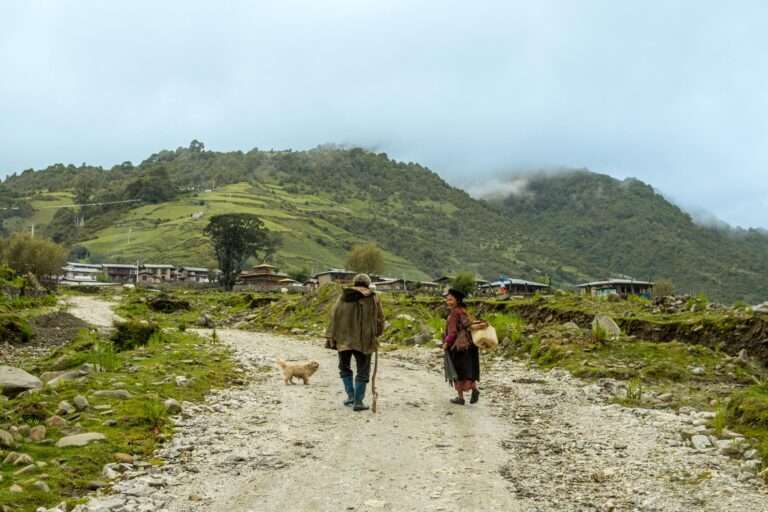 Merak Sakteng Trek